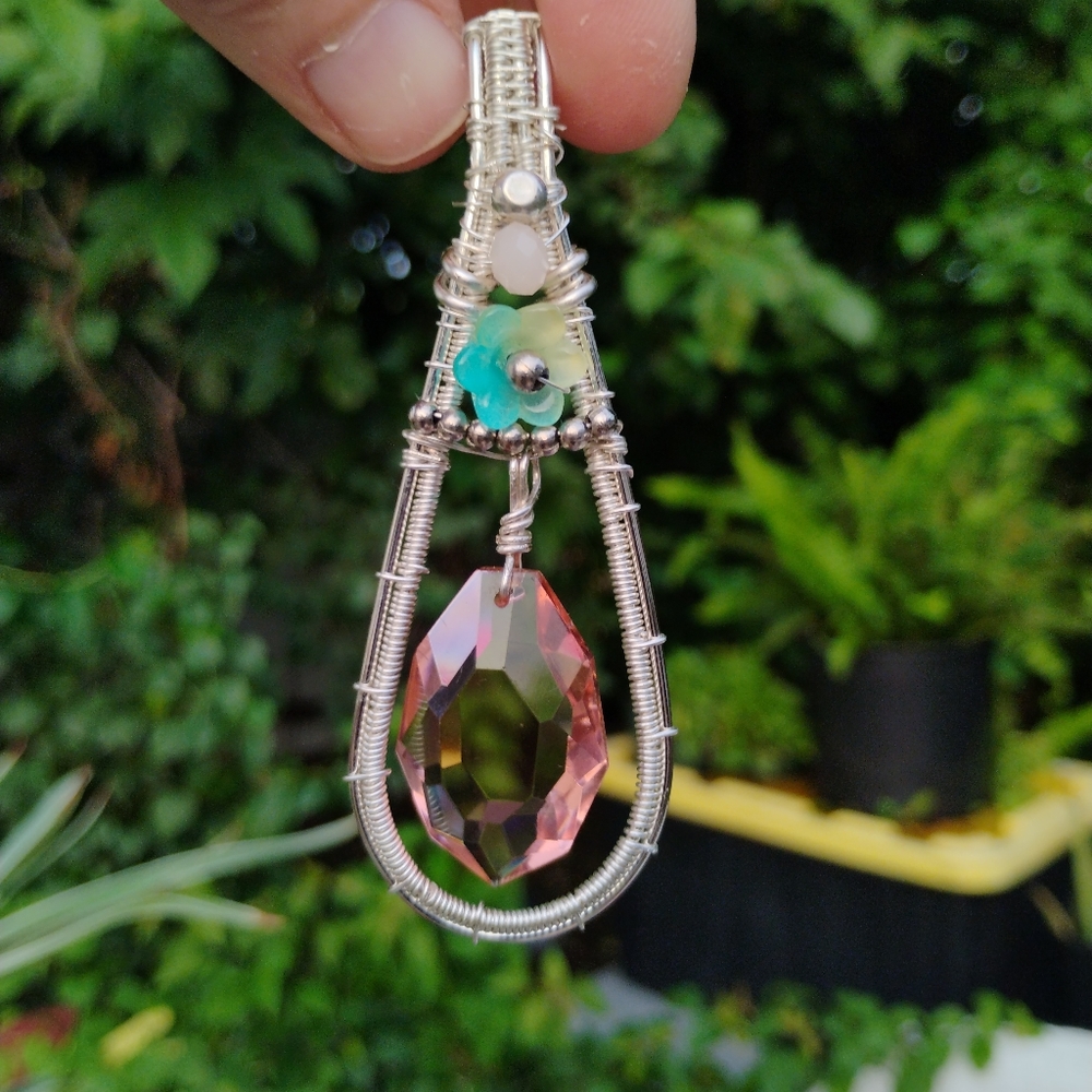 Elegant Silvertone and Pink Pendant Necklace